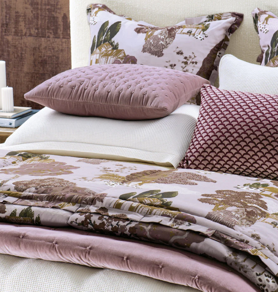 Yuttari Quartz Bed Comforter - 246 x 206cm Bianca Lorenne