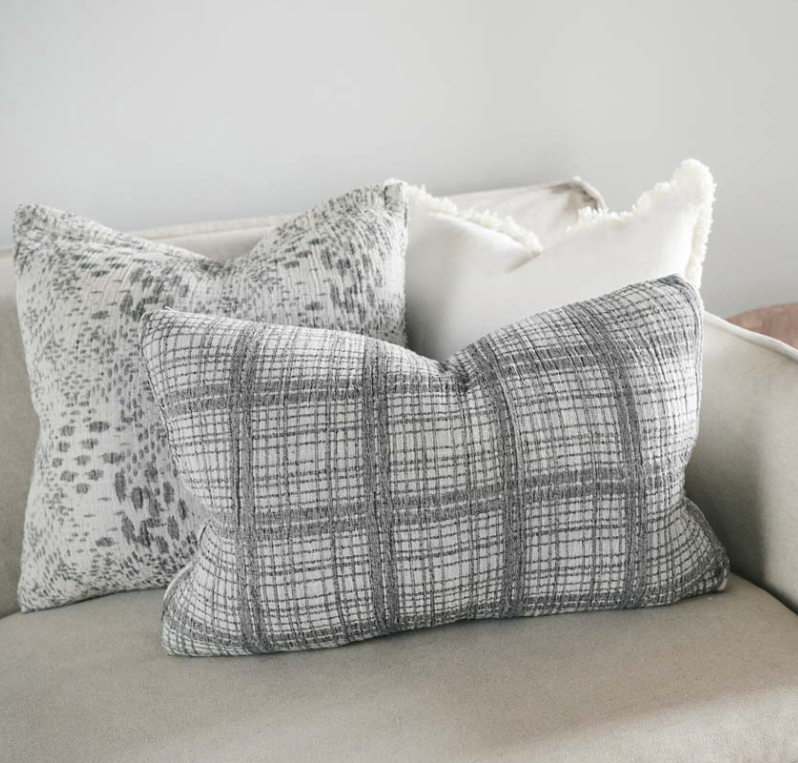 Swirl Throw - Ink/White: Eadie Lifestyle