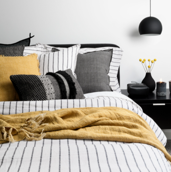 Loft Sheet Set - Graphite/White: L&amp;M Home