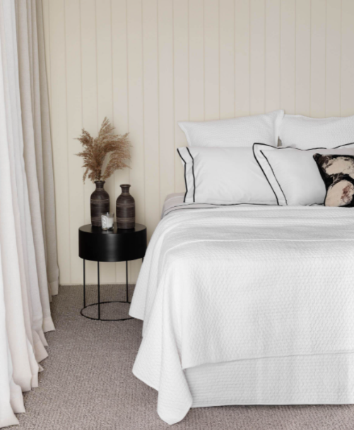 Aspen Valance With Textured Stitch Detail - White - L&amp;M Home