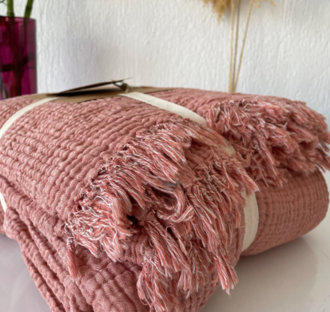 Pure Muslin 4 Layer Reversible Blanket/Throw (230x160cm) Rose/Cream: The Sleepy Goose
