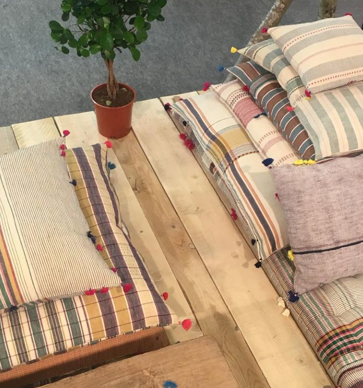 Loomed Floor Cushion Cover - 80 x 80cm - Fur Meghwal 11 by Injiri