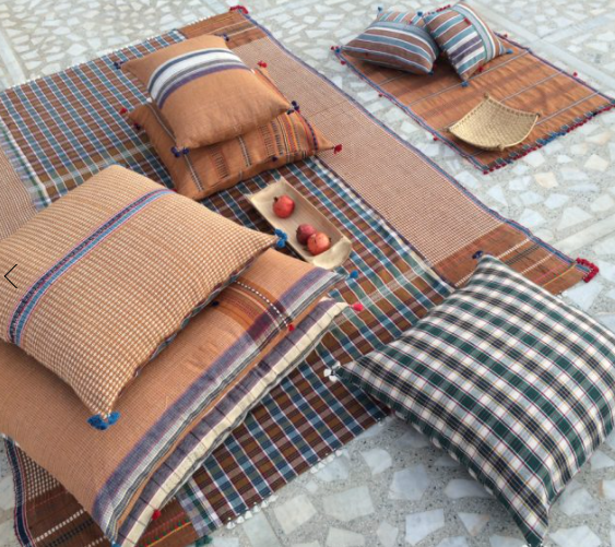 Injiri Fur Meghawal 04 Loomed Floor Cushion Cover 80x80cm