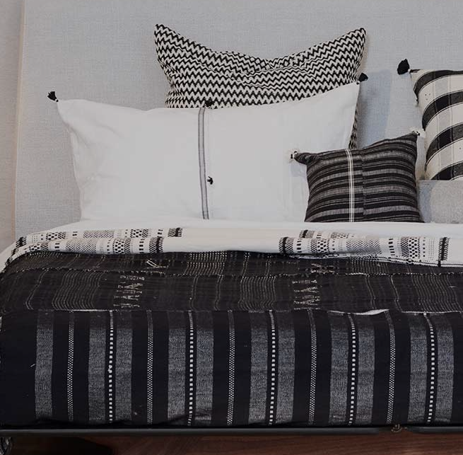 Loomed Bed Cover:  Fur Jat 06  - 240cm x 160cm by Injiri