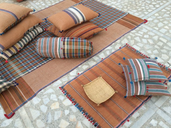 Loomed Bed Cover (241 x 160cm) Fur Meghwal 18 by Injiri