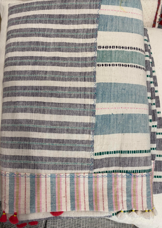 Loomed Bed Cover  165 x 230cm - Fur Dhari 05 by Injiri