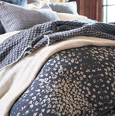 Ordonne Duvet Cover Set - White/Navy: Eadie Lifestyle